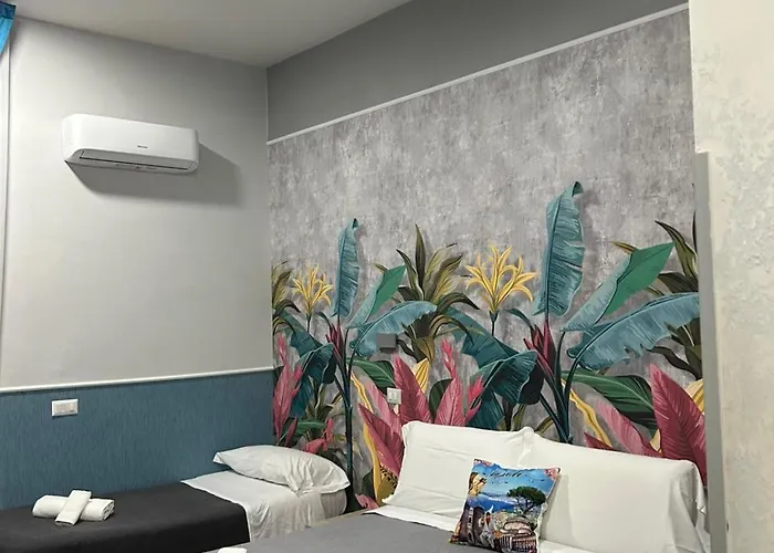 Viva 3* Νάπολη