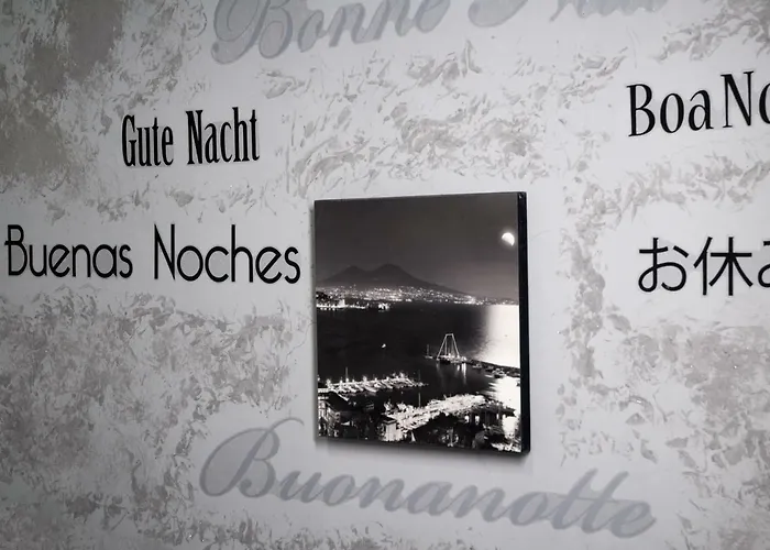 Viva Bed and Breakfast Νάπολη