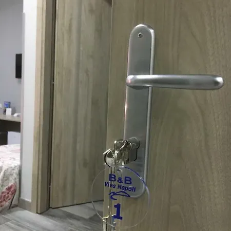 Viva 2* Nápoly